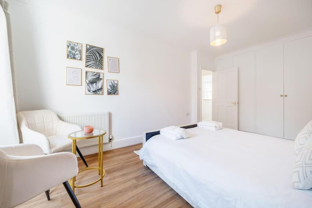 Villa House 10 Mins To Tower Bridge Hot Tub & Parking à Londres Extérieur photo