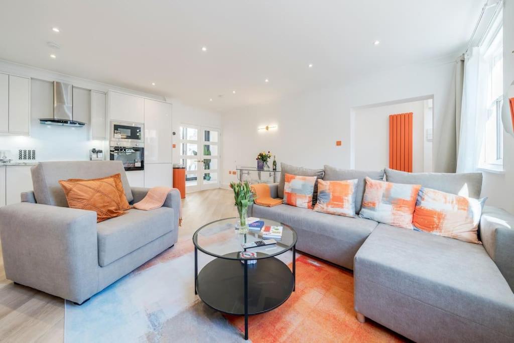 Villa House 10 Mins To Tower Bridge Hot Tub & Parking à Londres Extérieur photo