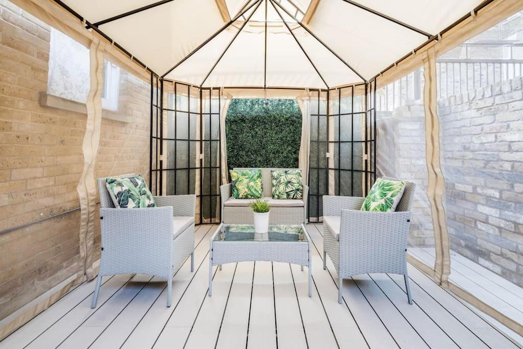 Villa House 10 Mins To Tower Bridge Hot Tub & Parking à Londres Extérieur photo