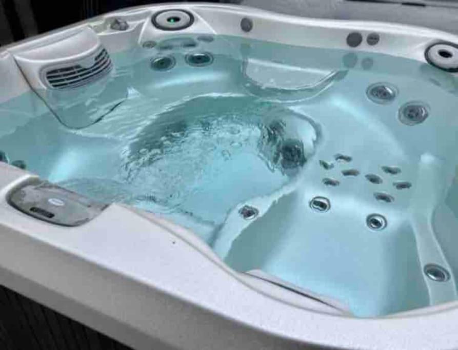 Villa House 10 Mins To Tower Bridge Hot Tub & Parking à Londres Extérieur photo